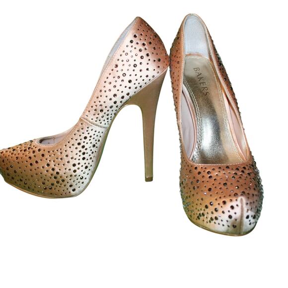 Bakers Palaace Platform Heels - Taupe Sz. 7M NWOT - Picture 14 of 15